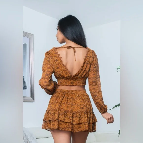 Ruffle mini skirt 2 pc set - Picture 3 of 10